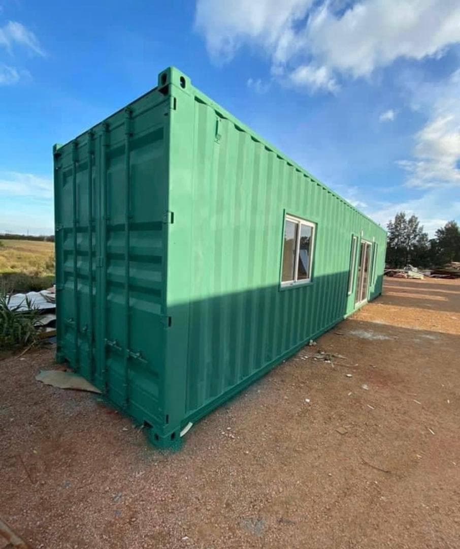 Maison écologique en conteneur de 40 pieds avec cuisine complète et chambres